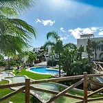 Paraiso Pueblo 24 *