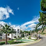 Paraiso Pueblo 24 *