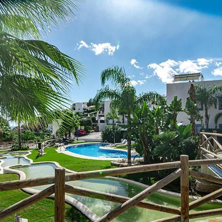 Paraiso Pueblo 24 *