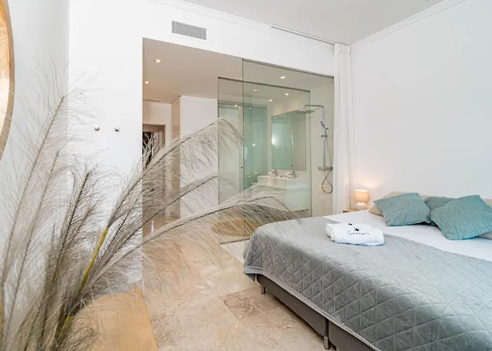 Paraiso Pueblo 24 エステポナ