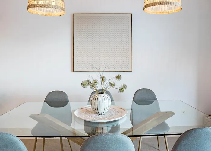 Paraiso Pueblo 24 アパート エステポナ