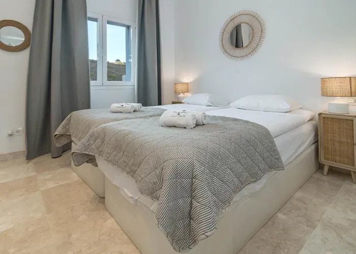 Paraiso Pueblo 24 アパート *